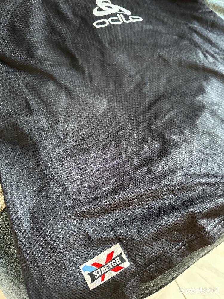 Course à pied trail - T-shirt thermique ODLO - photo 4
