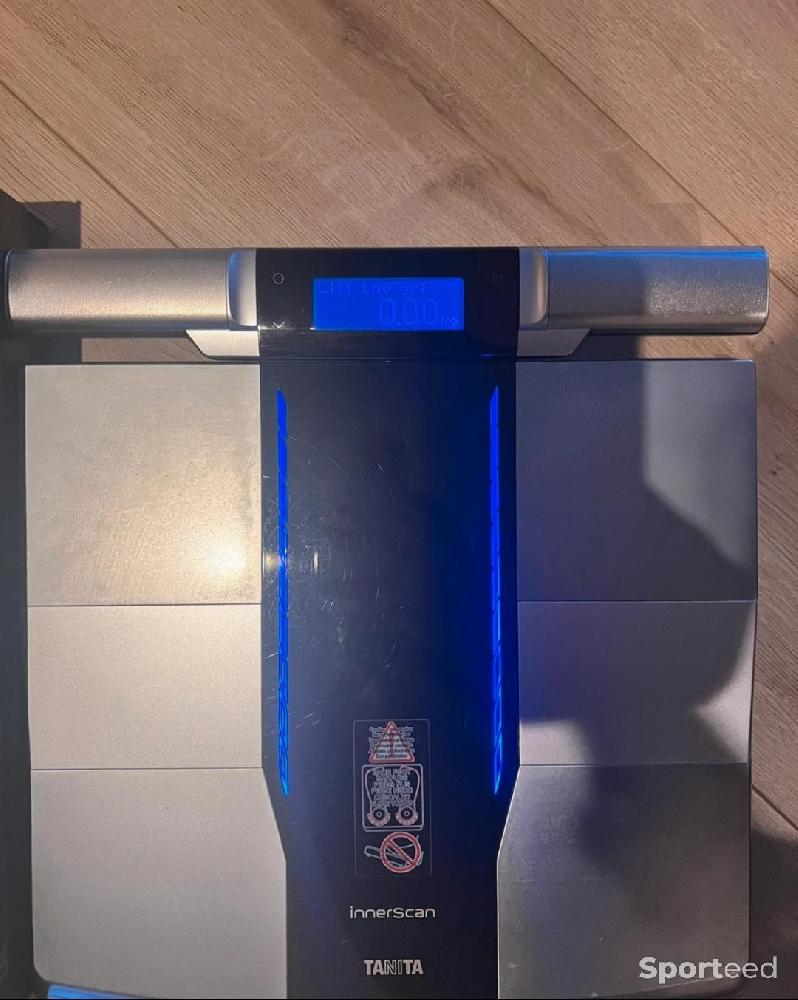 Accessoires électroniques - Balance impédancemètre Tanita RD-545 sous garantie 2029 - photo 2