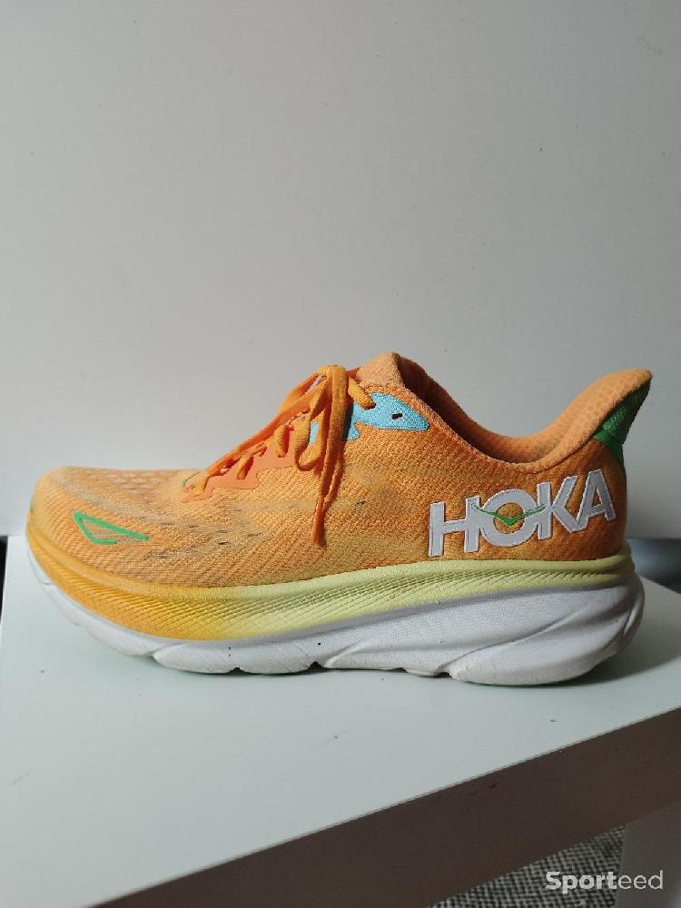 Course à pied route - Chaussures de running Hoka Clifton 9 - photo 3