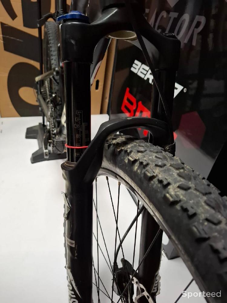 Vélo tout terrain - VTT - OCCASION ! FOCUS Spine carbone Shimano XT Taille M - photo 2