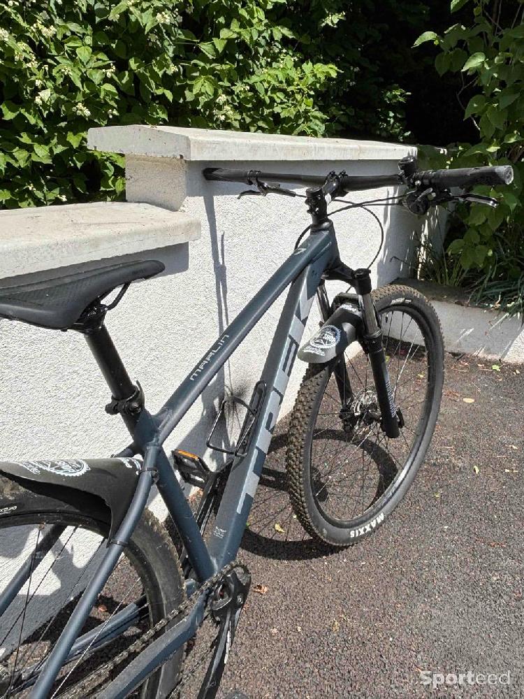 Vélo tout terrain - VTT - VTT Trek Marlin 7 - photo 3