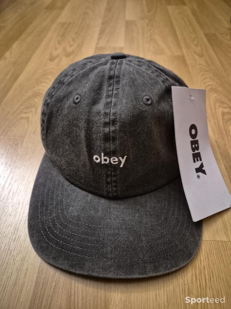 Sportswear - Casquette signée OBEY - photo 1