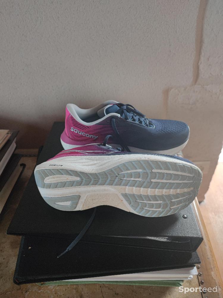 Course à pied route - Chaussures de running Saucony  - photo 4