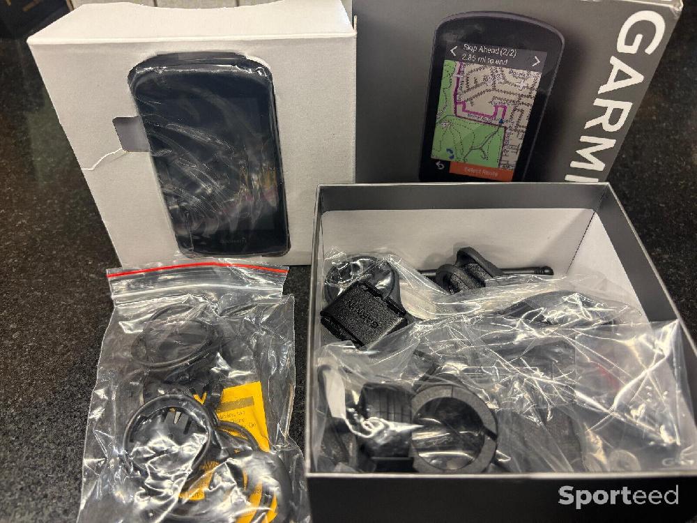 Accessoires électroniques - Garmin Edge 1030 Plus Bundle GPS Cyclisme Ordinateur Fréquence Cardiaque Vélo Neuf  - photo 1