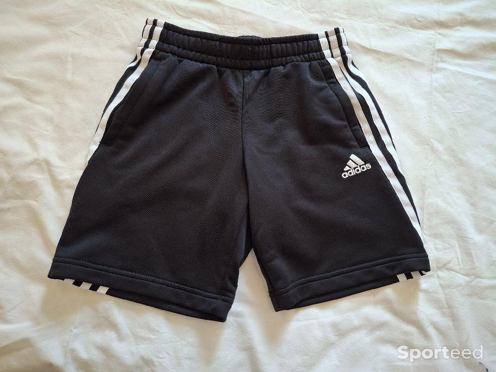 Sportswear - short adidas 9/10 ans - photo 1