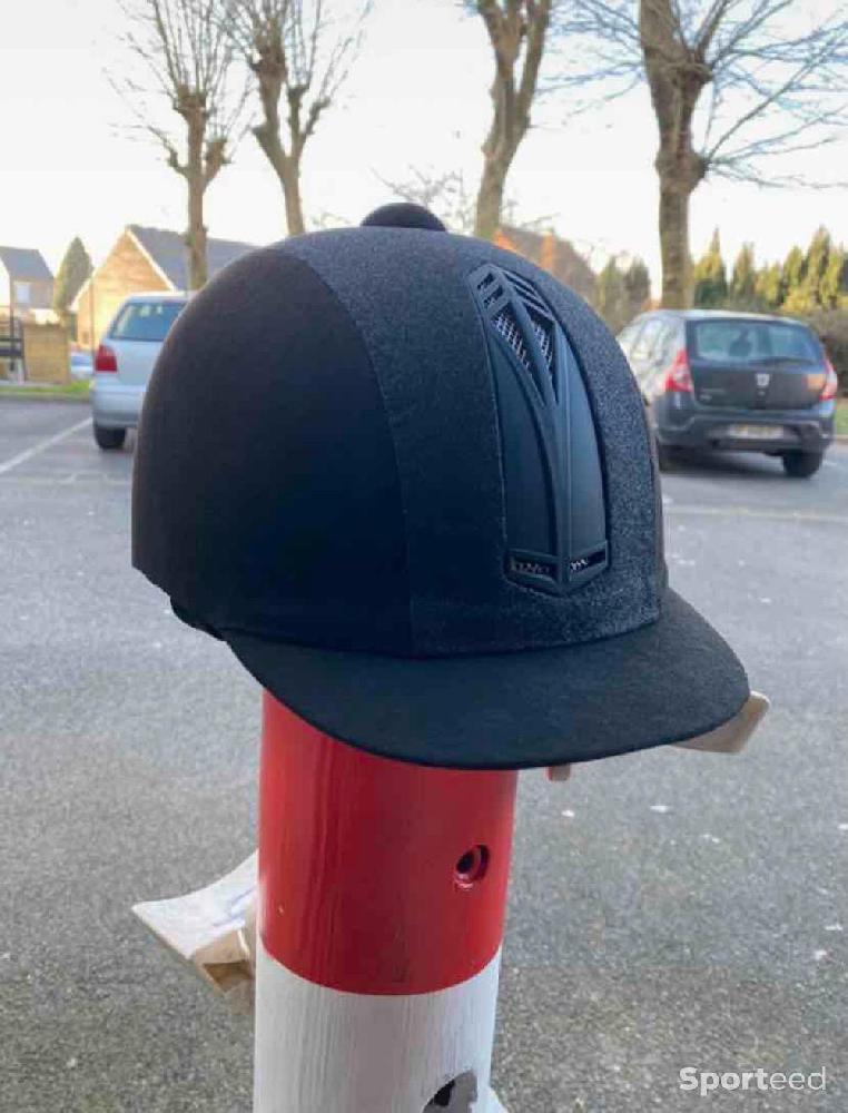 Equitation - Casque équitation neuve taille 60 - photo 1