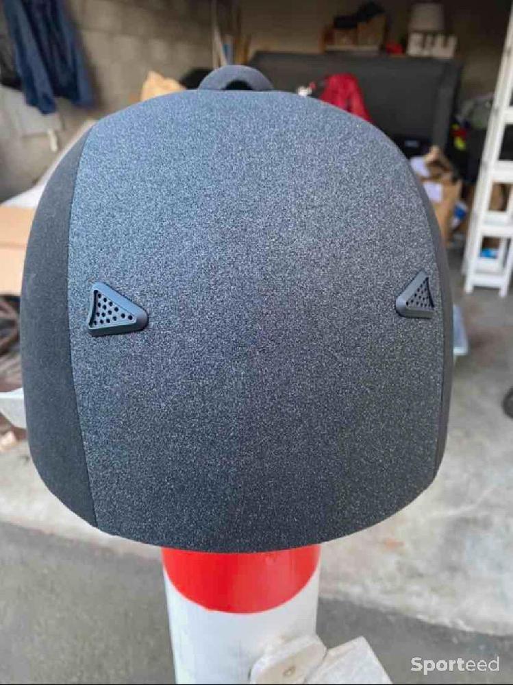 Equitation - Casque équitation neuve taille 60 - photo 3