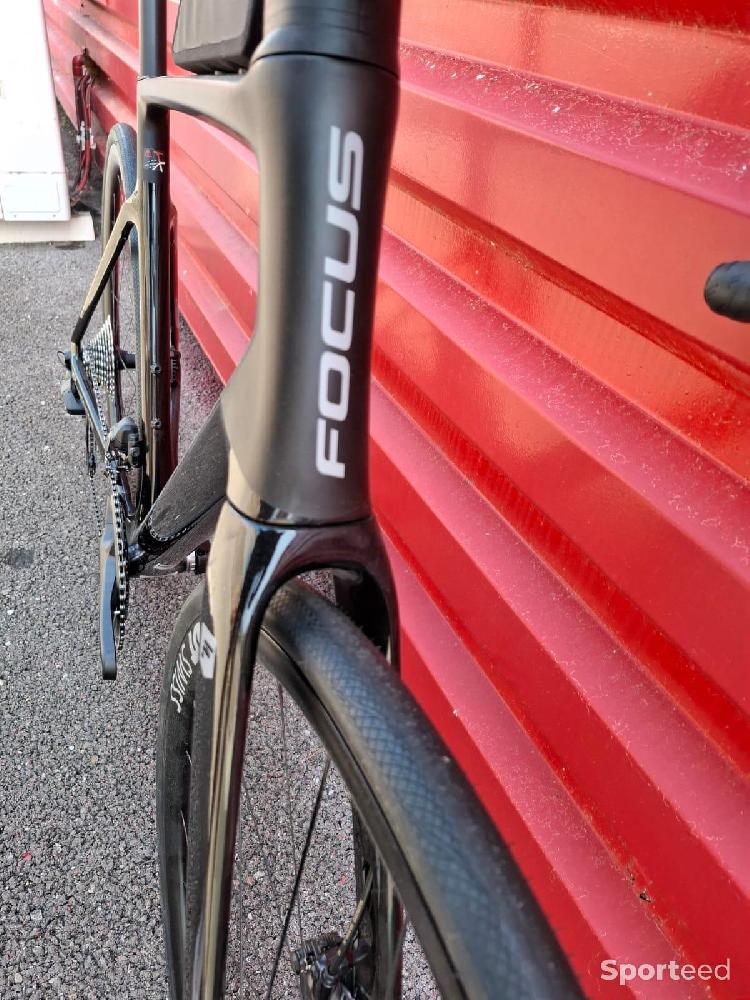 Vélo route - NEUF Focus Paralane 8.9 Tailles S/L -20% - photo 2