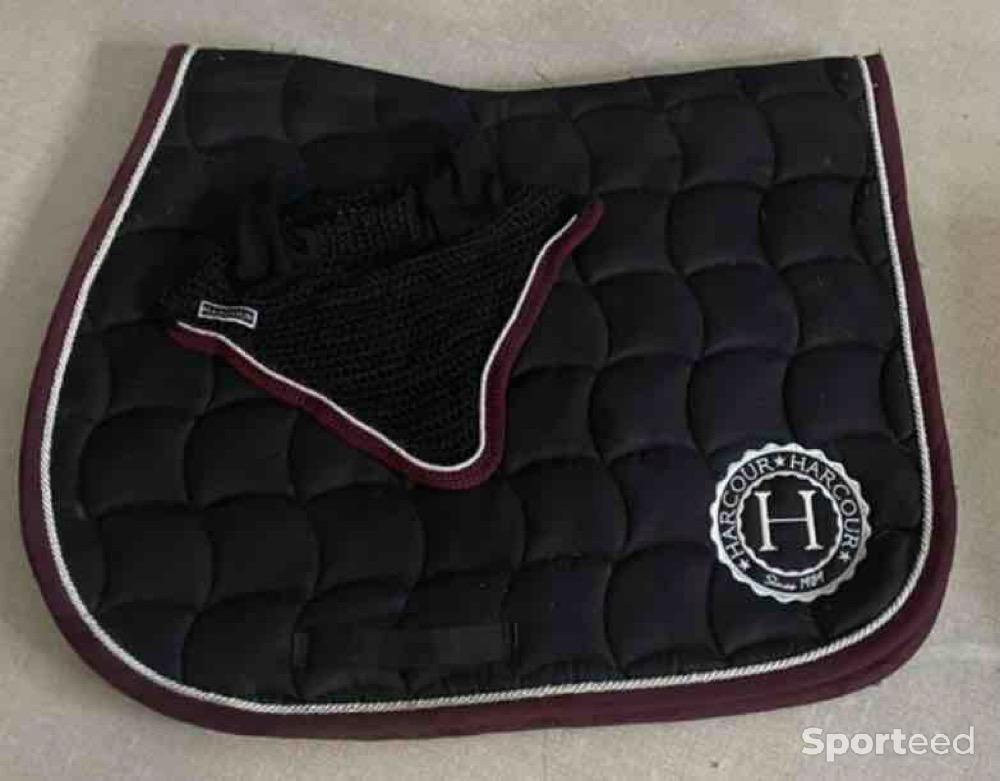 Equitation - Bonnet + tapis Harcour  - photo 1