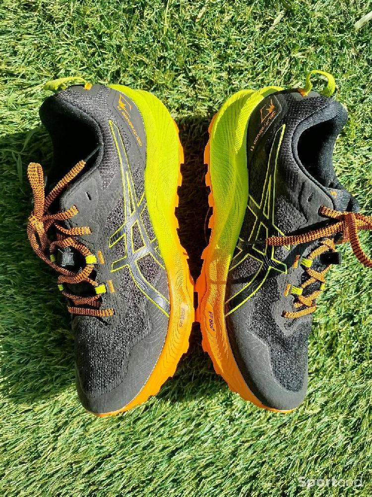 Course à pied trail - Asics gel fuji Trabuco 11 pointure 44  - photo 2
