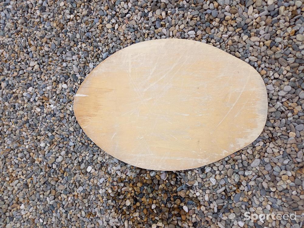 Snowboard - Skimboard 100 enfant bois Decathlon 9/14 ans état satisfaisant (un peu usé dessous mais n'empêche pas la pratique) 15€ - photo 3