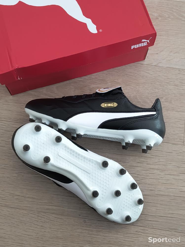 Football - Chaussures crampons Puma king noir neuves taille 41  - photo 5