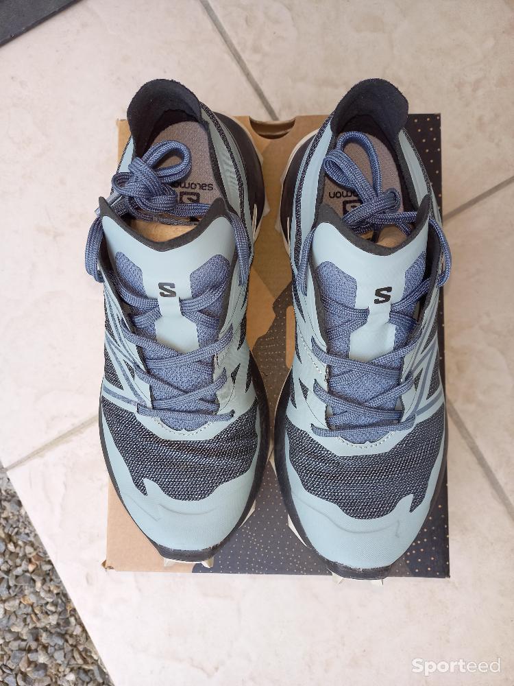 Course à pied trail - Chaussures de trail Salomon - photo 2