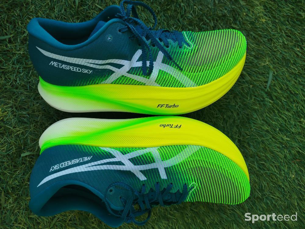 Course à pied route - Asics metaspeed sky carbone pointure 44 - photo 5