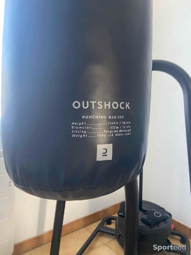 Boxes - Sac de frappe 120 Outshock + support auto portant 900 Outshock - photo 2