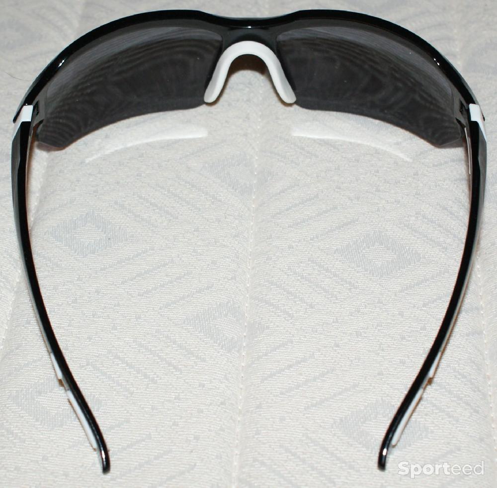 Vélo route - Lunette de sport - noires et blanches - sans marque - photo 3