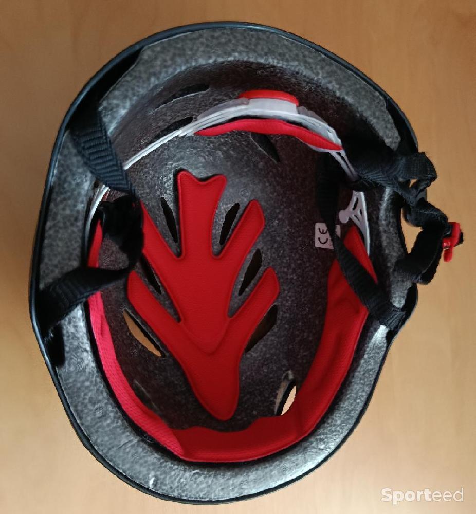 Skateboard / Longboard - Casque skate/ Trotinette  - photo 4