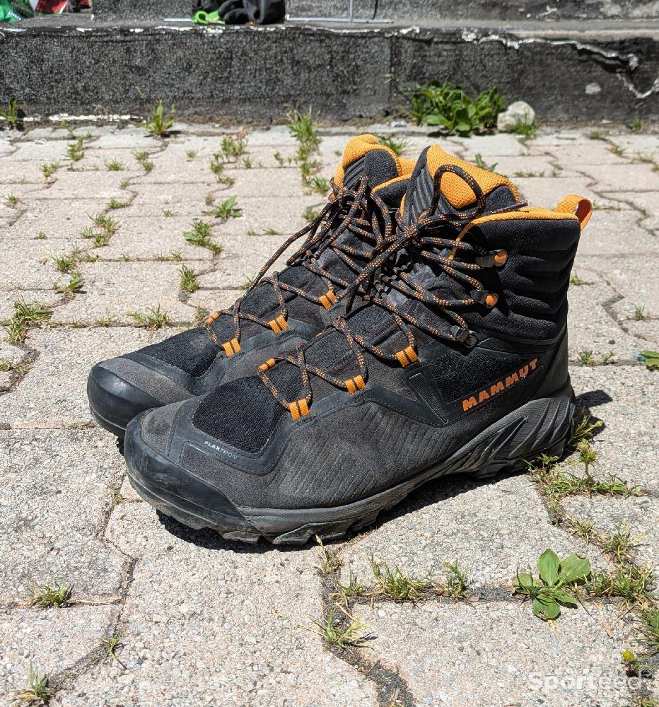 Randonnée / Trek - Chaussures de randonnée Mammut Sapuen High GTX – Taille 46 EU - photo 2