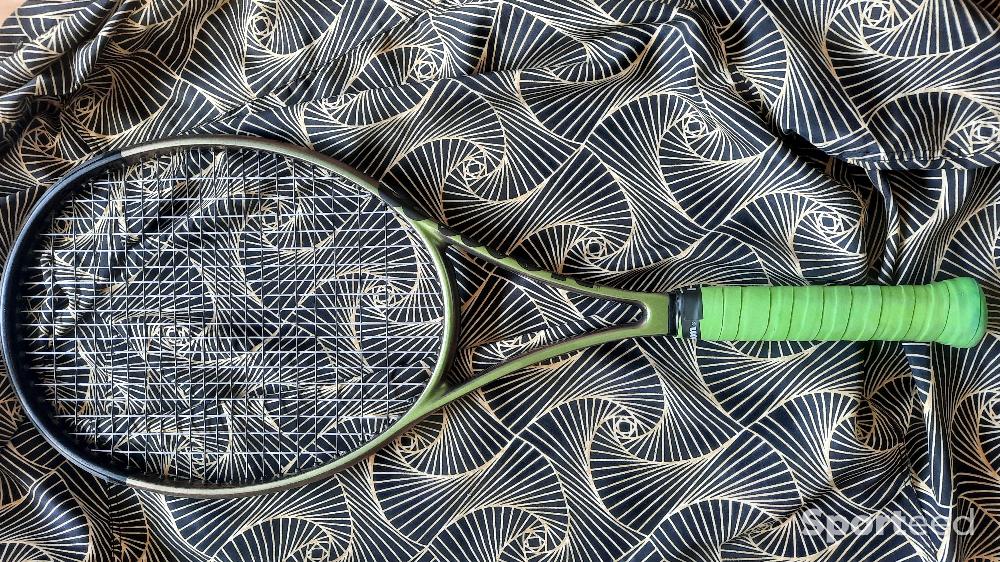 Tennis - Wilson Blade V8 98.  - photo 1
