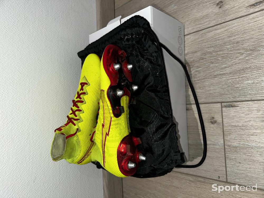 Football - Vend chaussure de foot Nike - photo 2