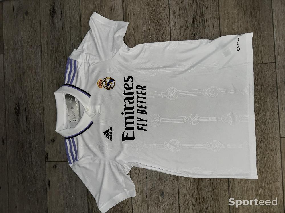 Football - Vends maillot Benzema taille M édition collector  - photo 2