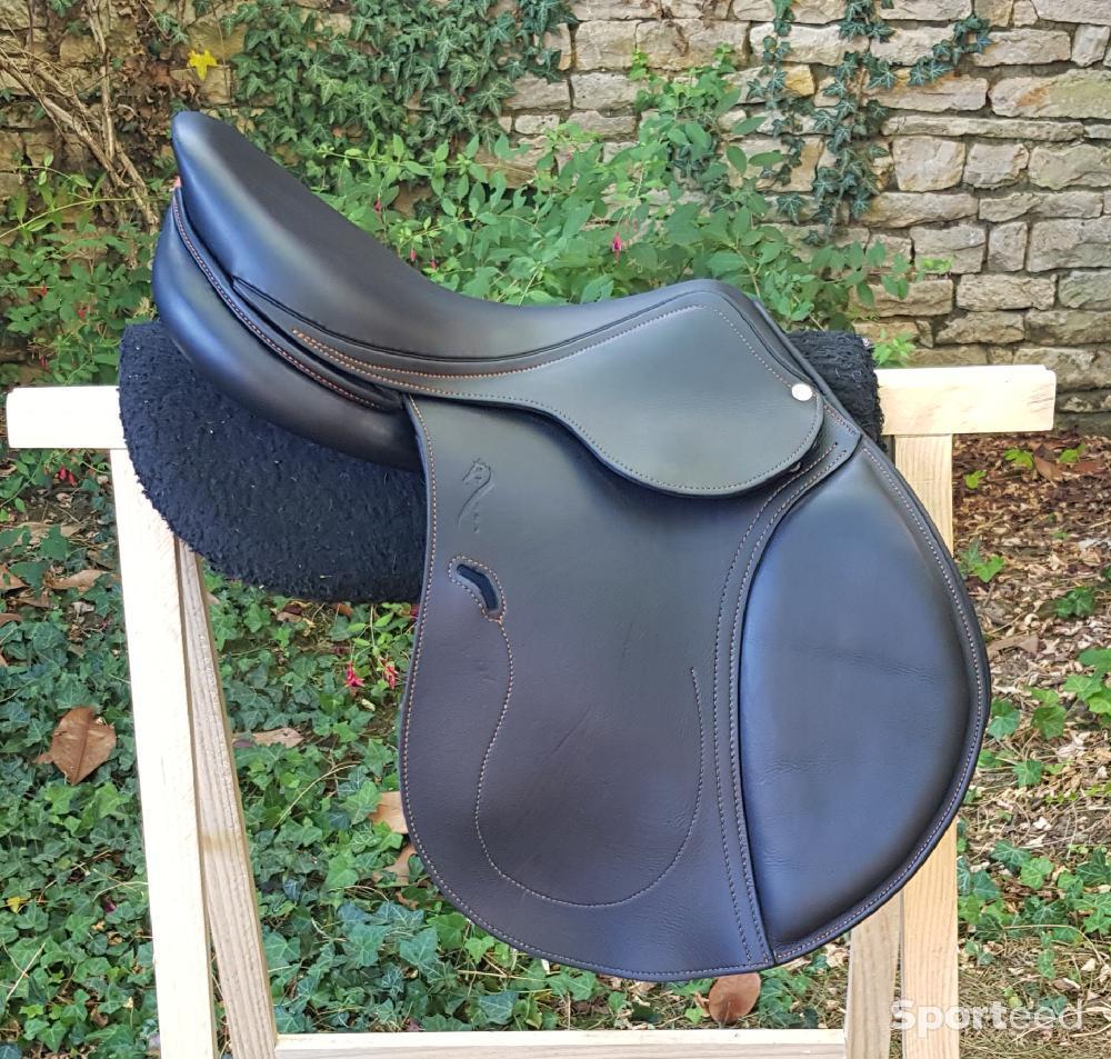 Equitation - Selle Antarès neuve cheval cso modèle évolution  - photo 1