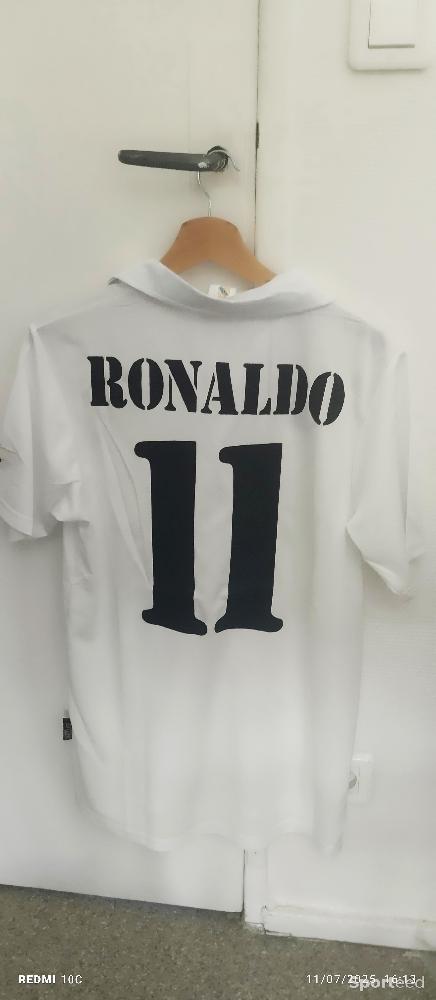 Football - Maillot Real Madrid floqué RONALDO - photo 1