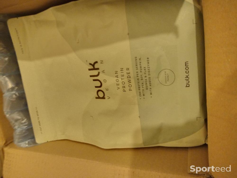 Musculation - Poudre de protéines vegan chocolat cacahuète 5 kilos  - photo 1