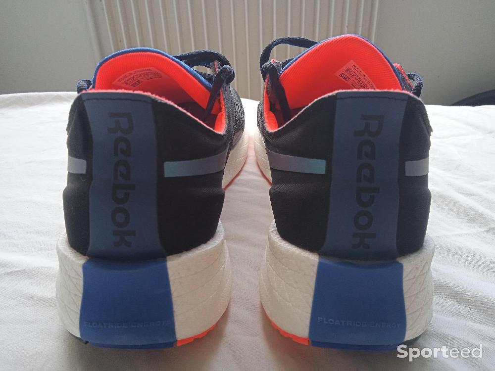 Course à pied route - Chaussures de running Reebok Floatride Energy Symmetros - photo 3