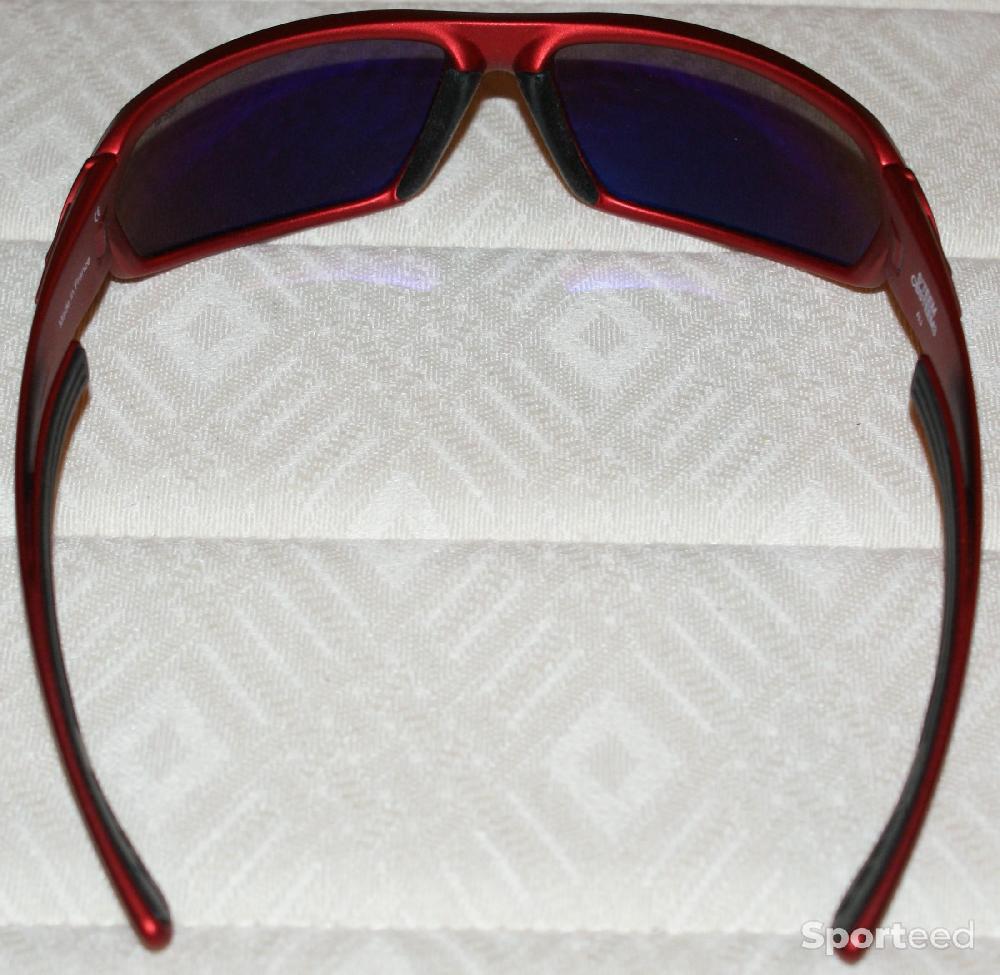 Vélo route - Lunettes de sport - marque 'CEBE' - modèle 'S'TEEM' - rouges - photo 2