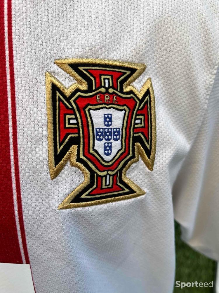 Football - Maillot Ronaldo Portugal  - photo 5