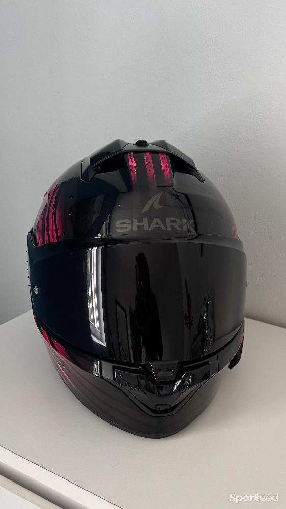 Moto route - Casque moto intégrale shark  - photo 1