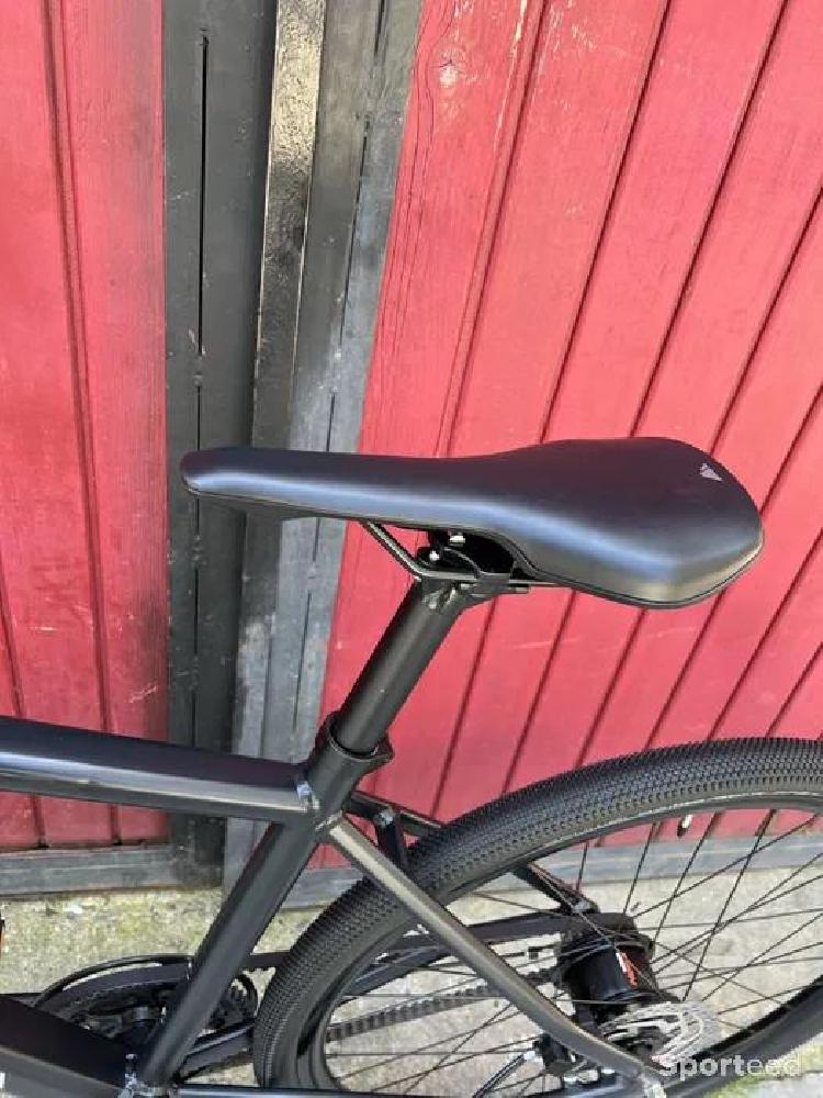 Vélo route - Canyon Commuter U022 - Taille M - Excellent état - photo 1