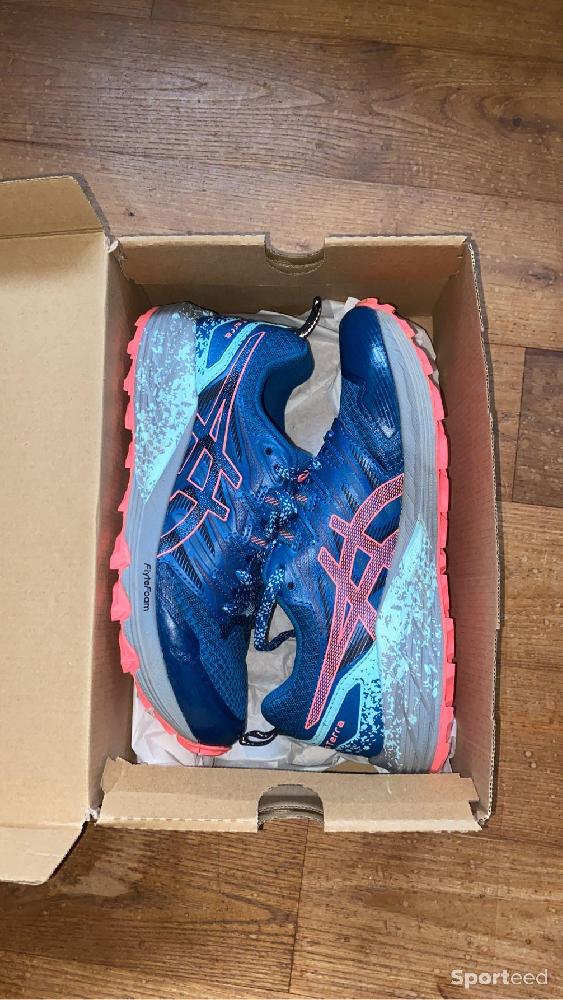 Course à pied trail - Chaussures de trail/ course Asics - photo 3