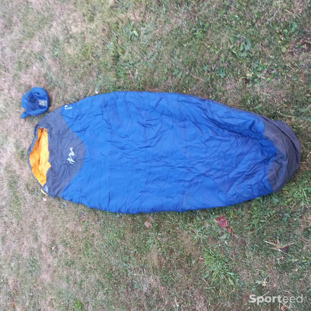 Camping - Sac de couchage diosaz + 5 quechua decathlon - photo 1