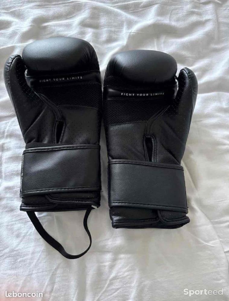 Boxes - Gants de boxe - photo 1