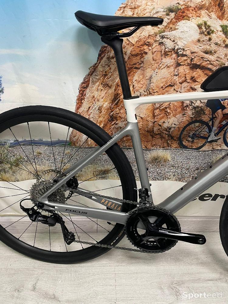 Vélo route - OCCASION ! FOCUS Paralane 8.7 2024 Taille S Shimano 105 12v - photo 2