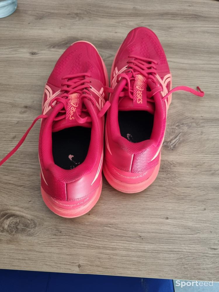 Handball - Chaussure de handball asics - photo 1