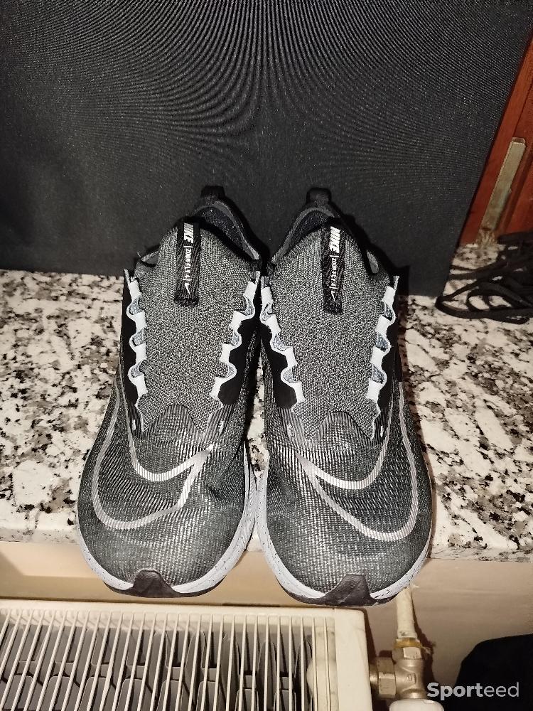 Course à pied route - Zoom fly 4 - photo 2