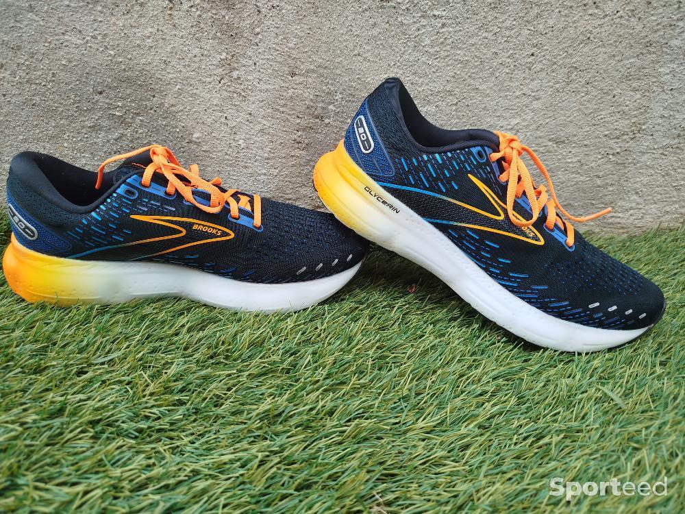 Course à pied route - Brooks glycerin 20 pointure 44.5 300kms - photo 1