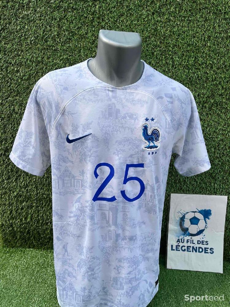 Football - Maillot Camavinga équipe de France  - photo 2