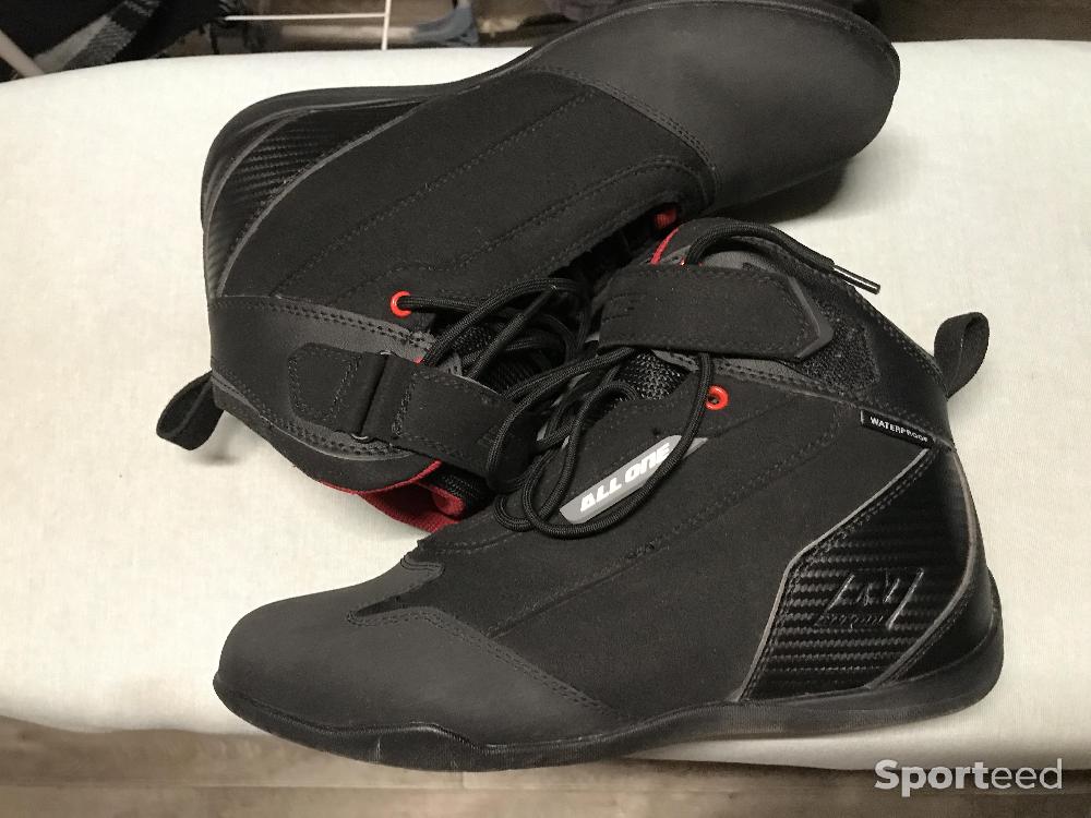 Moto route - Chaussure All One Waterproof  T43  - photo 1