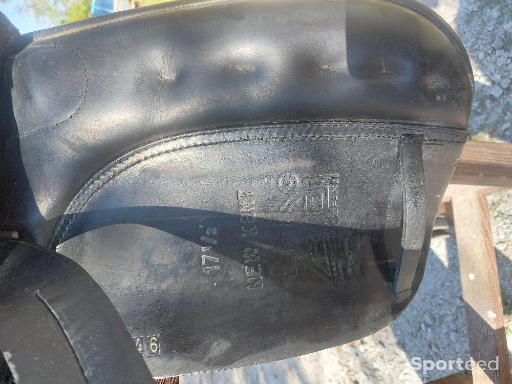 Equitation - Selle de dressage Zaldi 17,5 - photo 4