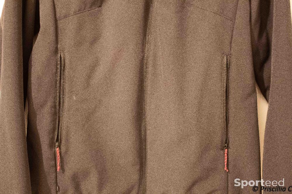 Randonnée / Trek - Veste softshell coupe-vent femme, MT100 noir  - photo 2
