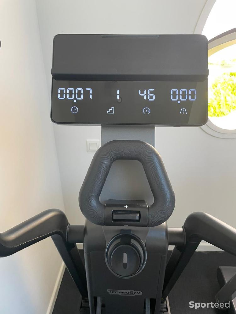Fitness / Cardio training - Technogym Elliptical - vélo elliptique  - photo 3