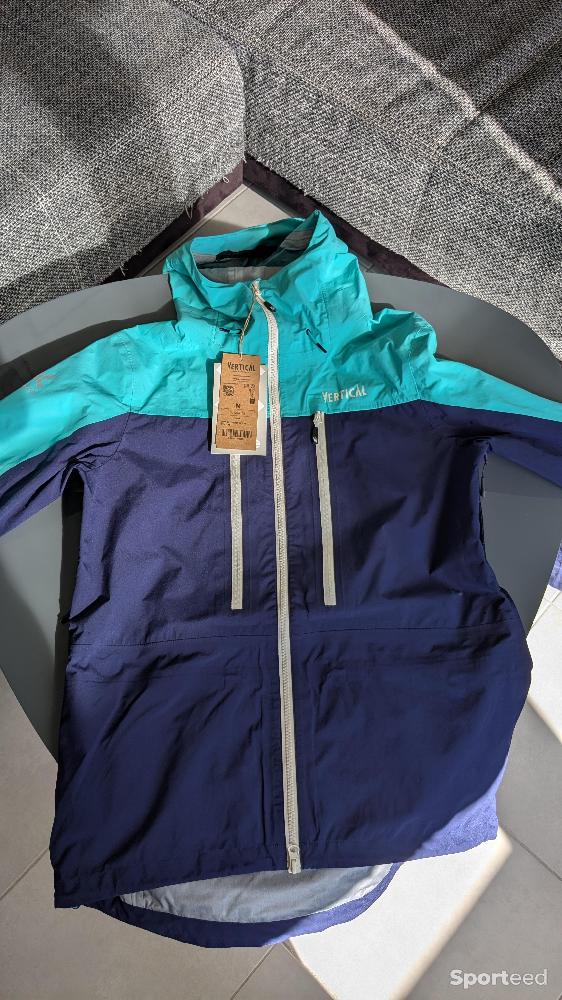 Randonnée / Trek - Veste imperméable femme vertical  - photo 1