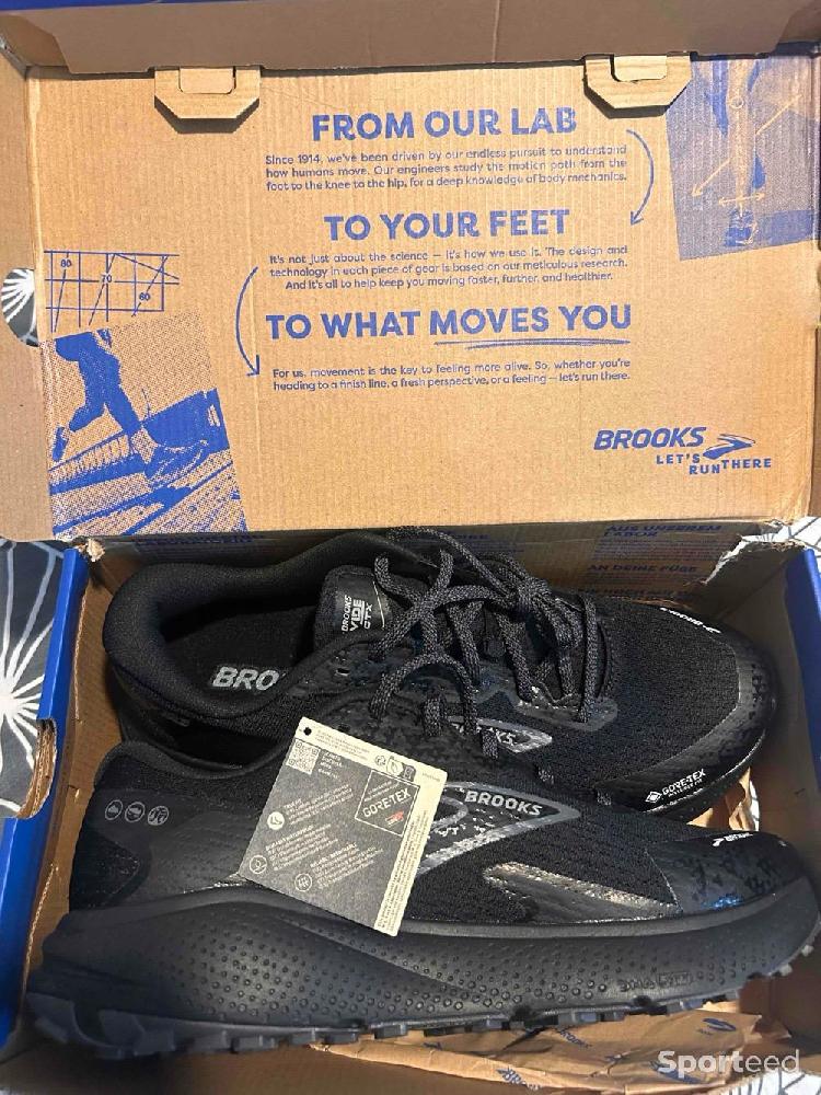 Course à pied trail - Chaussure de trail homme brooks taille 44,5 - photo 2