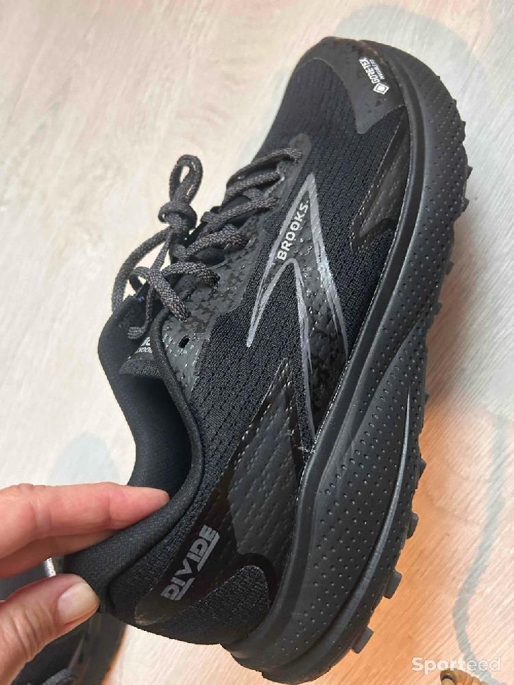 Course à pied trail - Chaussure de trail homme brooks taille 44,5 - photo 4