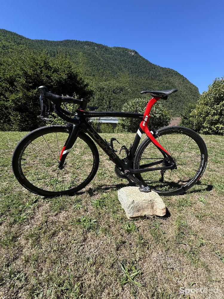Vélo route - 🔥 Pinarello Dogma F8 – Excellent état (février 2017) - photo 1