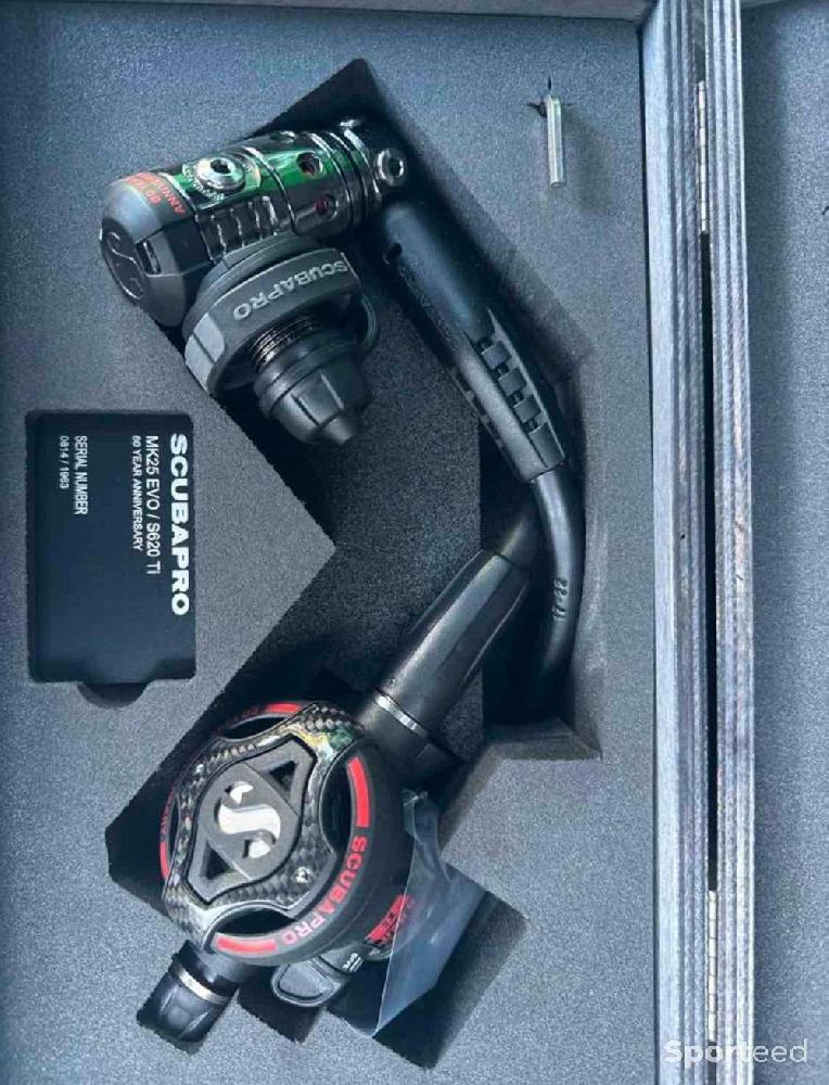 Plongée sous marine - SCUBAPRO DETENDEUR MK25 EVO/S620 TI 60 ANS ANNIVERSAIRE PLUS OCTOPUS R105 - photo 2